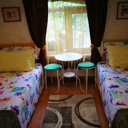 Хотел Парадайс Hotel София Екстериор снимка