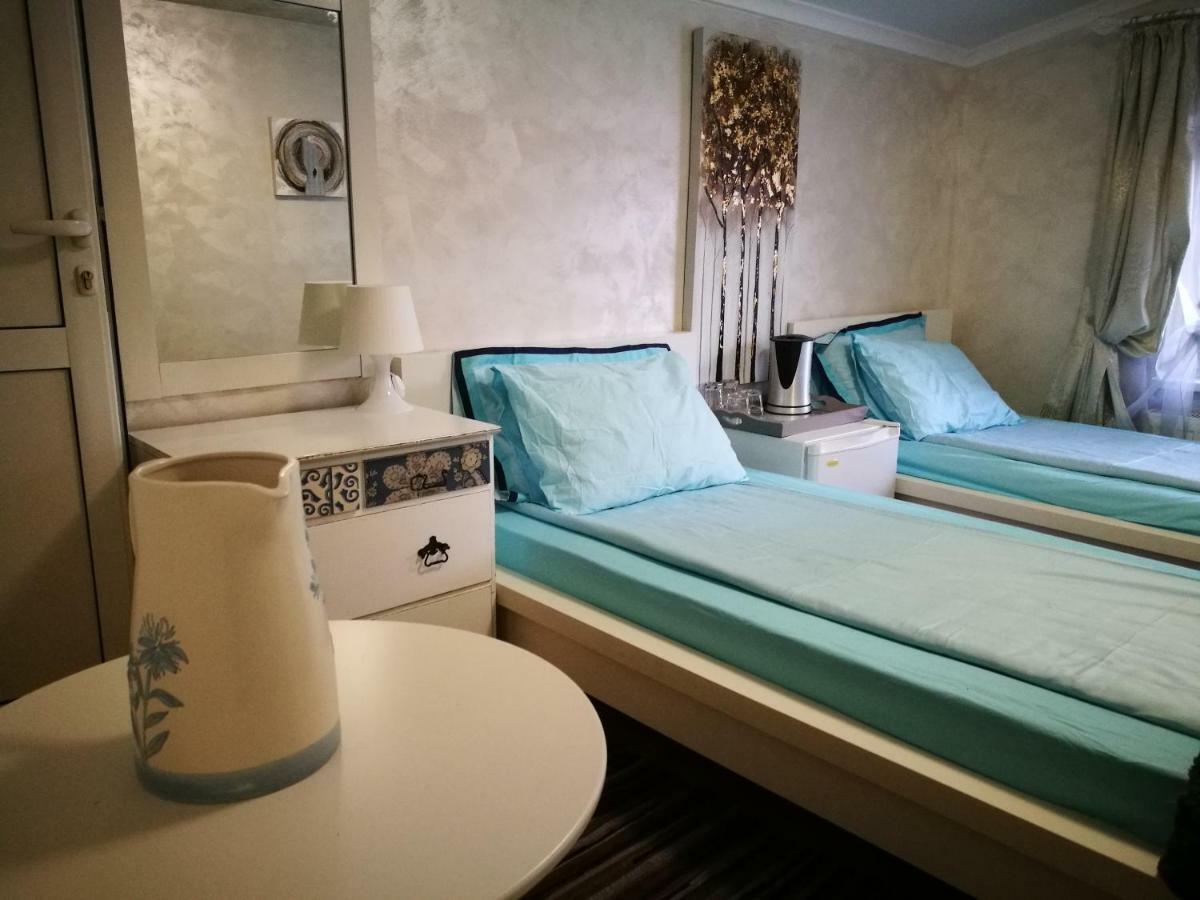 Хотел Парадайс Hotel София Екстериор снимка